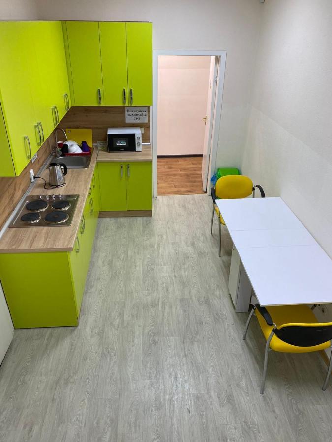 Хостел Мажор Harkiv Exterior foto